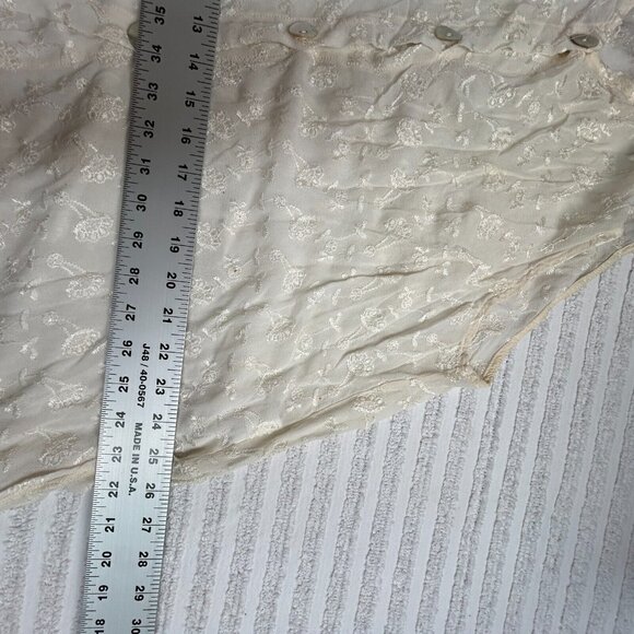 Christy Allen Womens Top Large Ivory Blouse Sleeveless Embroidered Floral NWT - Picture 8 of 10